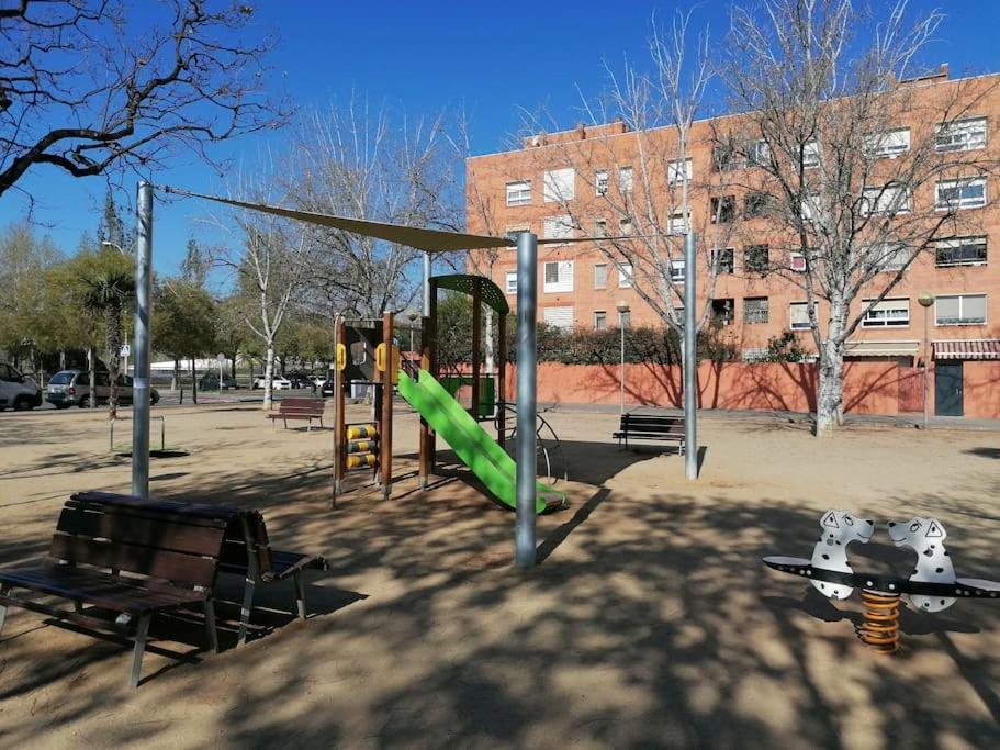 Piso Pl 2B, 20Min Plaza Cataluna Sant Adrià de Besòs Exterior foto